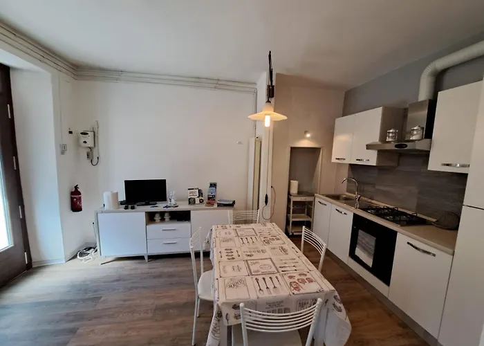 Maison Simona Maggiore *